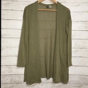 SALE ⚡️3/20⚡️ H&M Divided green long cardigan duster